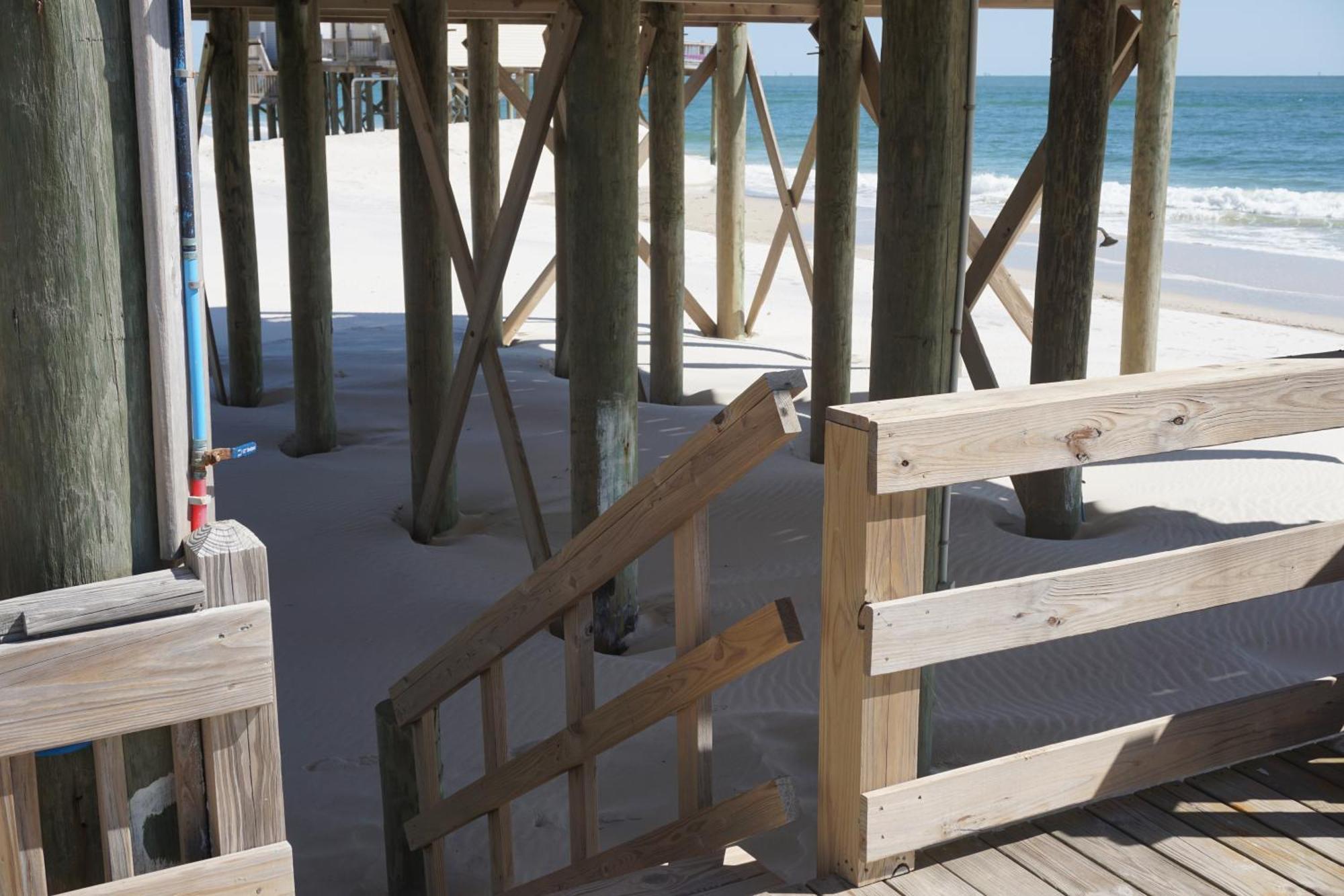 Marisol - Pet Friendly And Gulf Front! Enjoy The Large Deck With Amazing Views! Home Дофин-Айленд Экстерьер фото