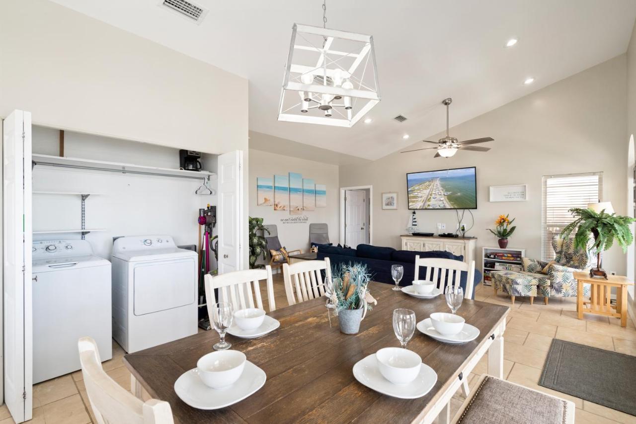 Marisol - Pet Friendly And Gulf Front! Enjoy The Large Deck With Amazing Views! Home Дофин-Айленд Экстерьер фото